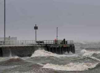 Apagones masivos en Reino Unido e Irlanda tras tormenta Eowyn apagones-masivos-en-reino-unido-e-rlanda-tras-tormenta-eowyn