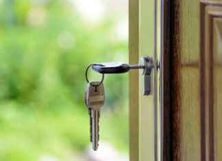 Cerraduras inteligentes vs. Cerraduras tradicionales: ¿Cuál Es Mejor Para Tu Hogar O Negocio? Cerraduras inteligentes, Cerraduras tradicionales, Seguridad, Hogar, Negocio, Comparación, Tecnología, Protección