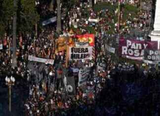 Protesta masiva en Argentina por diversidad: Milei en el foco protesta-masiva-en-argentina-por-diversidad-milei-en-el-foco