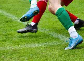 Alineacions De: Benfica – Futbol Club Barcelona En Enfrentamiento Europeo Alineacions De: Benfica - Futbol Club Barcelona En Enfrentamiento Europeo