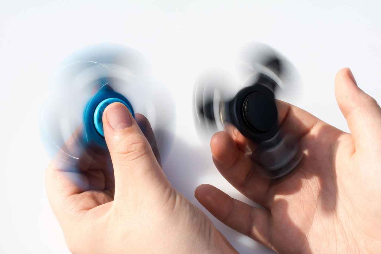 ¿Por qué los fidget spinners son populares entre los jóvenes?