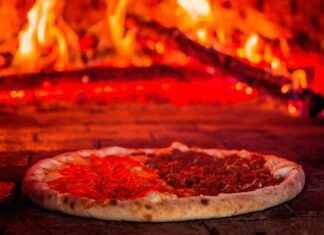 Leña – Qué tener en cuenta al comprar leña para encender tu chimenea este invierno Leña – Qué tener en cuenta al comprar leña para encender tu chimenea este invierno