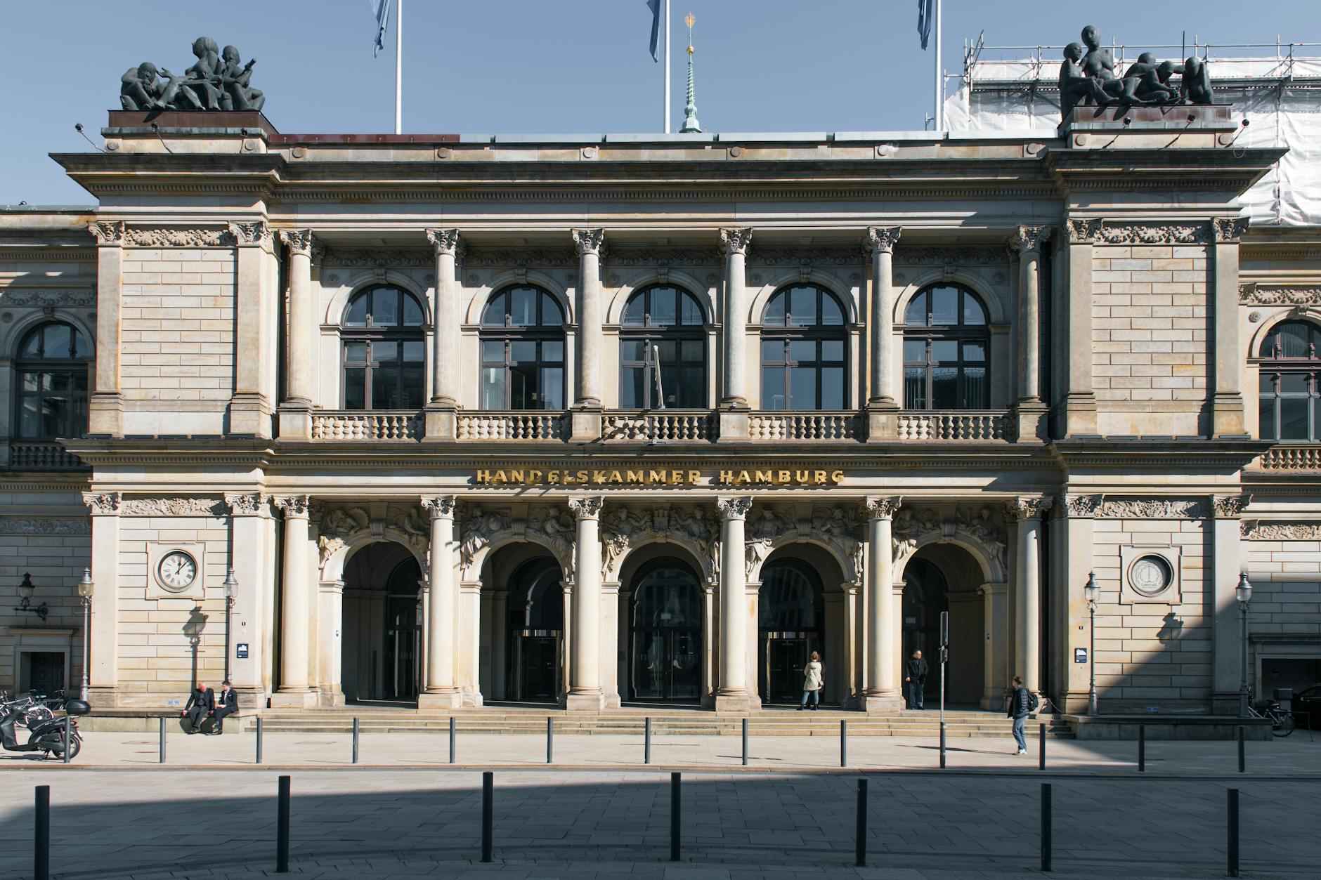 Análisis del impacto global de la política económica de Joe Biden 7 Perspectivas futuras de la economía estadounidense