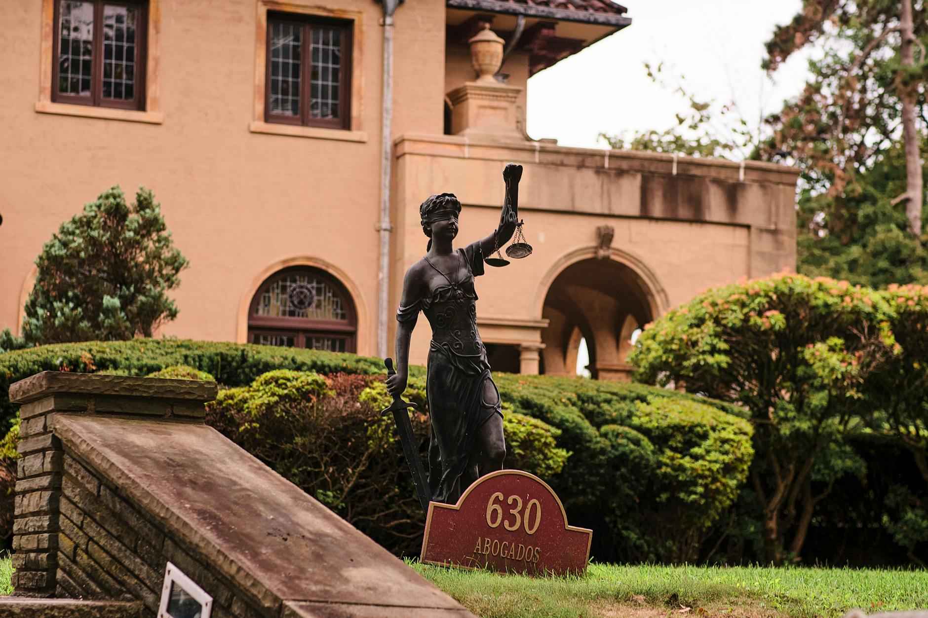 ¿Qué es la mala praxis legal?