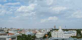 ¿Qué es la retórica y por qué es importante? – Fundamentos y aplicaciones en la comunicación moderna