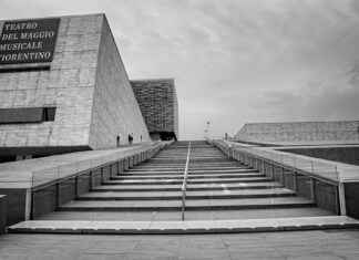 ¿Qué es una obra de teatro? Elementos esenciales y tipos que debes conocer ¿Qué es una obra de teatro? Elementos esenciales y tipos que debes conocer