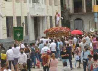 Semana Santa en el Casco Antiguo: Atracción Turística con Miles de Visitantes semana-santa-en-el-casco-antiguo-atraccin-turstica-con-miles-de-visitantes