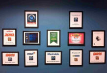 How to display my Custom Plaques How to display my Custom Plaques