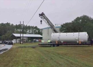 Aerador de agua llega a la ciudad de Apalachicola aerador-de-agua-llega-a-la-ciudad-de-apalachicola