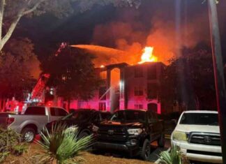 Bomberos Acuden a Incendio en Residencia de Destin bomberos-acuden-a-ncendio-en-residencia-de-destin