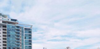 Avenida Balboa: ¿Por Qué Es El Corazón Vibrante De Panamá? Noticias de Panamá