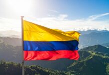 Bandera De Panamá: ¿Qué Simbología Oculta En Su Diseño?