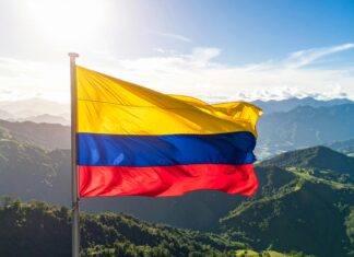 Bandera De Panamá: ¿Qué Simbología Oculta En Su Diseño?