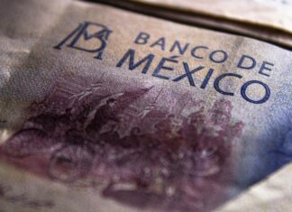 Pesos Mexicanos A Dolares: ¿Cómo Maximizar Tu Conversión Hoy?