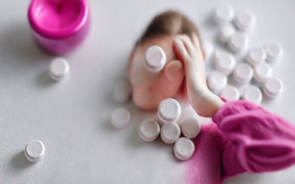 Metoclopramida: Alivio efectivo contra náuseas y vómitos 5 5 formas de utilizar la metoclopramida para controlar las náuseas y vómitos