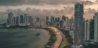 Cómo Salir de Deudas sin Quebrar en Panamá: Guía 2025 Cómo Salir de Deudas sin Quebrar en Panamá: Guía 2025