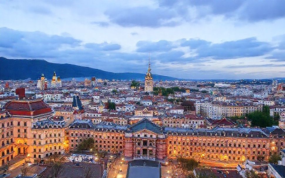 Convierte euros a pesos de manera precisa y rápida sin necesidad de ir a una oficina bancaria