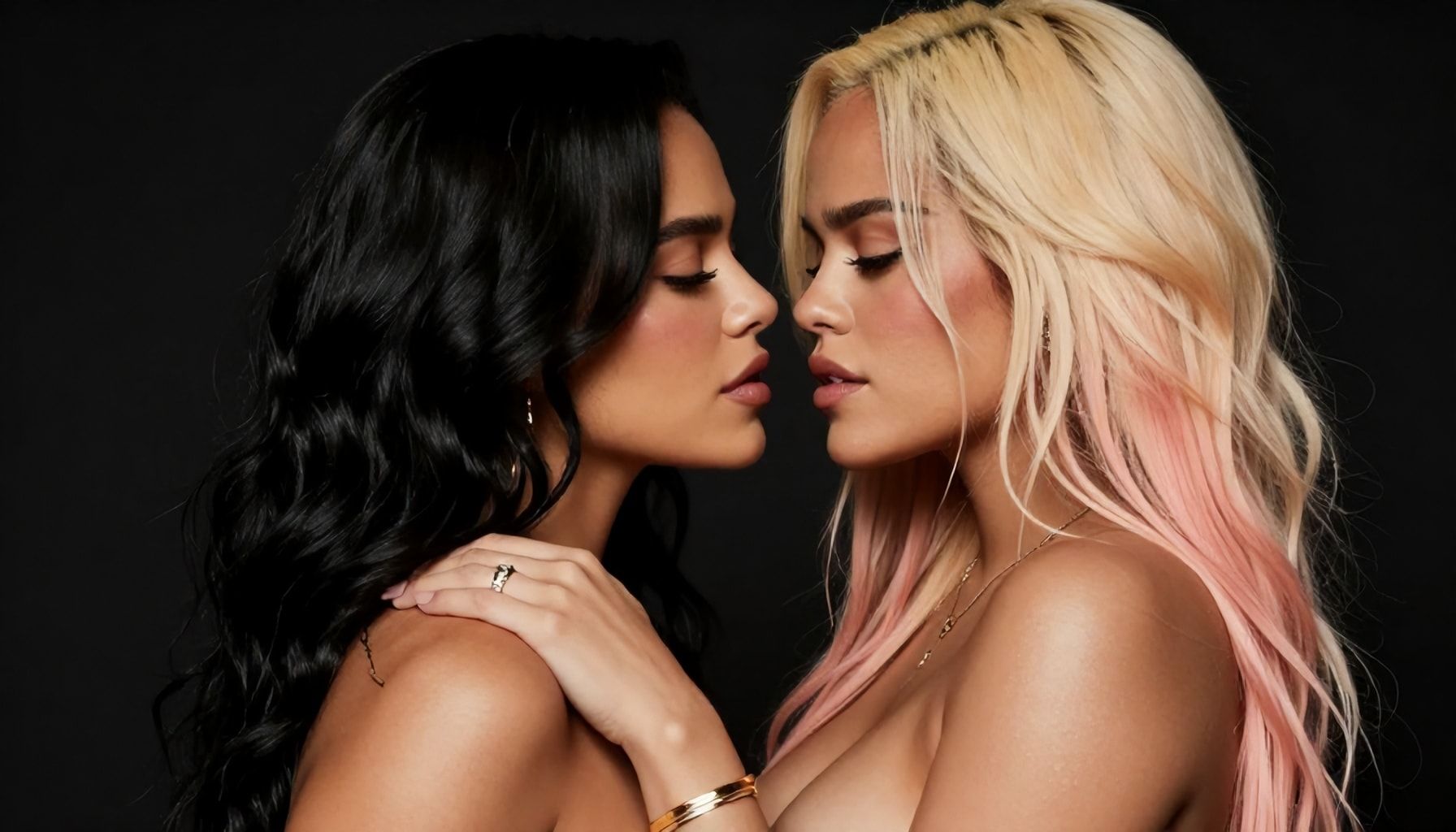 Karol G revela detalles íntimos en sesión de fotos sin ropa 2 Detalles reveladores de la intimidad de Karol G