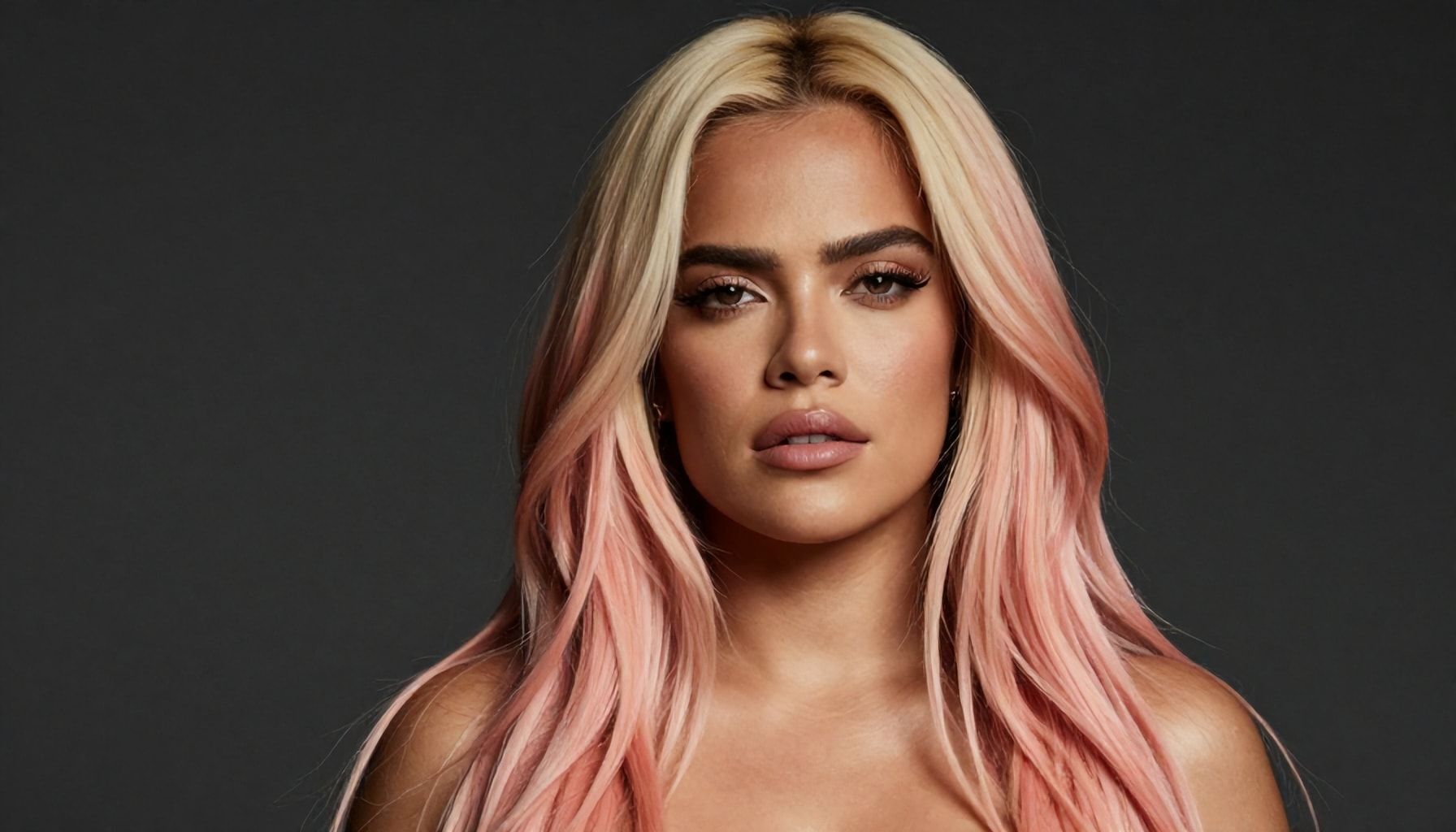 Karol G revela detalles íntimos en sesión de fotos sin ropa 1 La cantante Karol G rompe esquemas con su sesión fotográfica