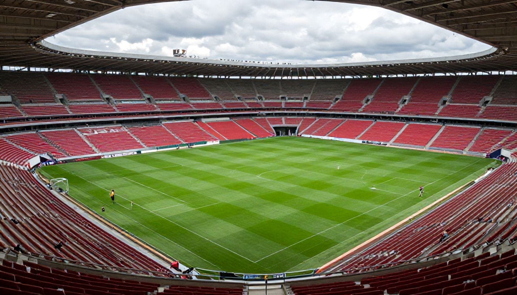 La Casa de los Sueños del Fútbol: Estadio Ciudad de los Deportes 4 La Verdad Sobre la Sostenibilidad del Estadio Ciudad de los Deportes: Cómo Equilibrar el Deporte con el Medio Ambiente