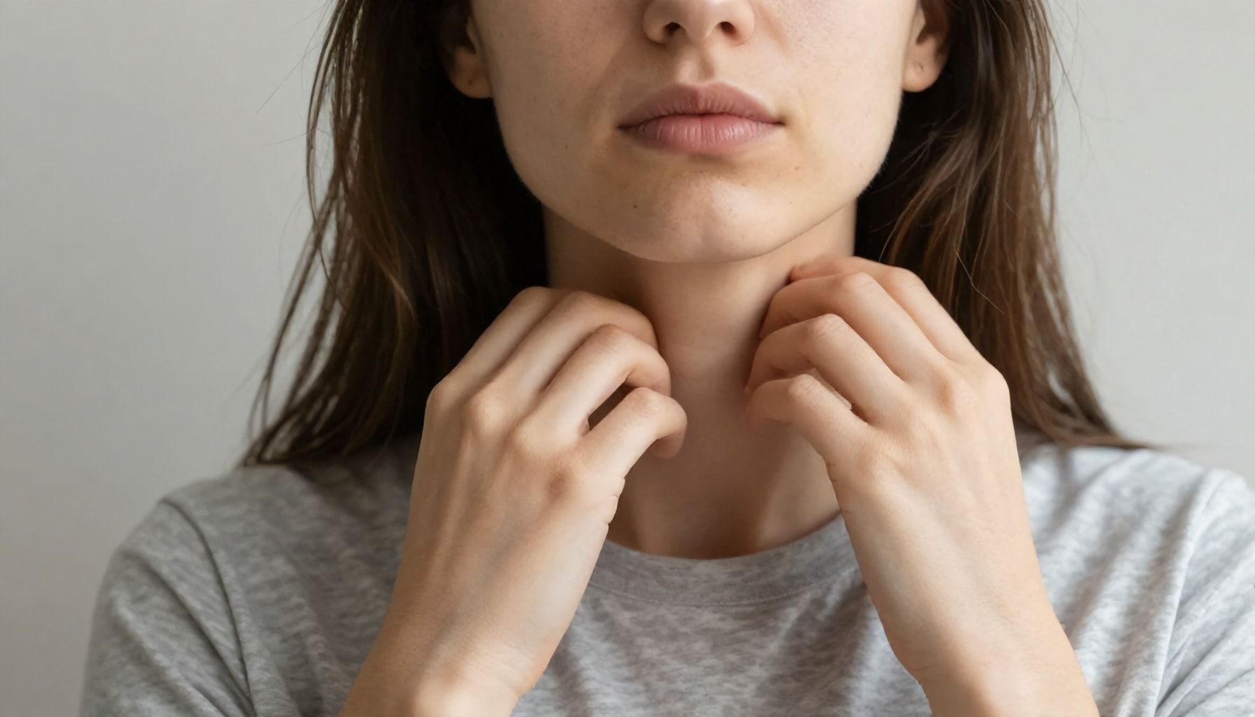 X formas de evitar la irritación en la garganta con hábitos diarios saludables