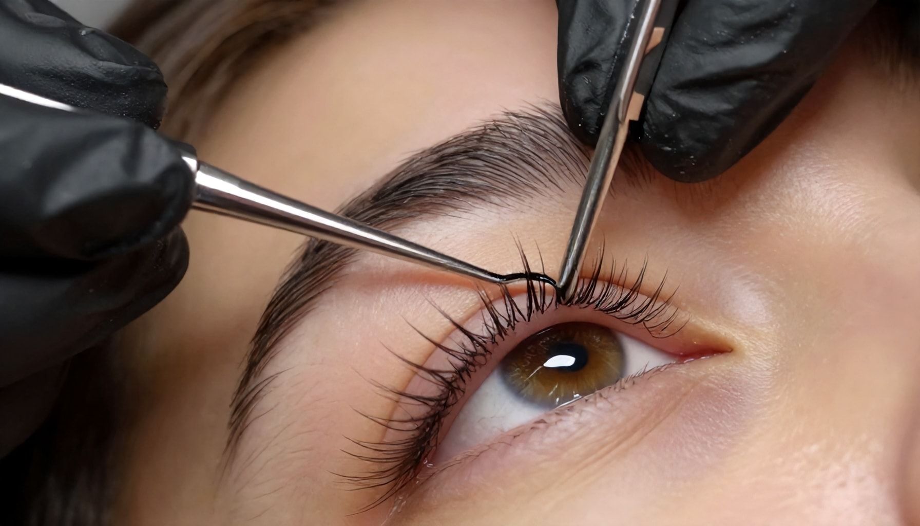 3 factores que determinan la duración del efecto en tus pestañas*